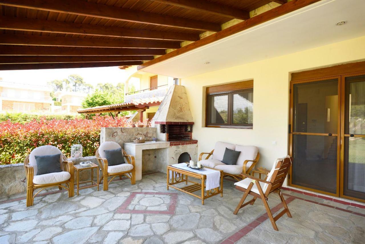 Sani Beach Villa מראה חיצוני תמונה