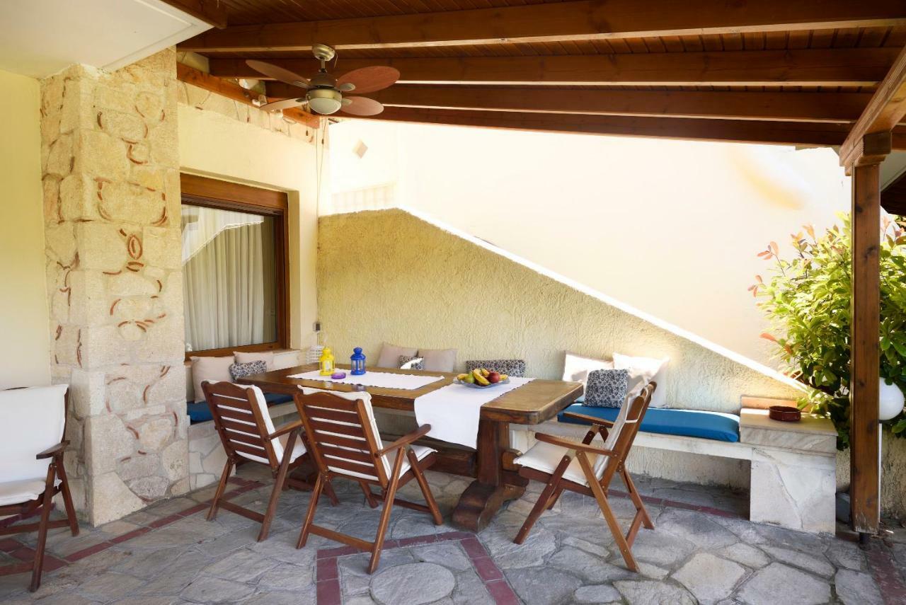 Sani Beach Villa מראה חיצוני תמונה