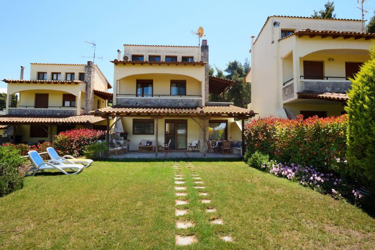 Sani Beach Villa מראה חיצוני תמונה