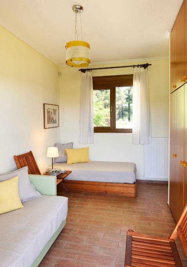 Sani Beach Villa מראה חיצוני תמונה